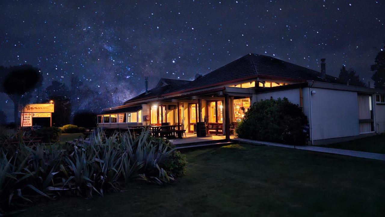 Te Anau Manapouri Lake Hotel Buitenkant foto